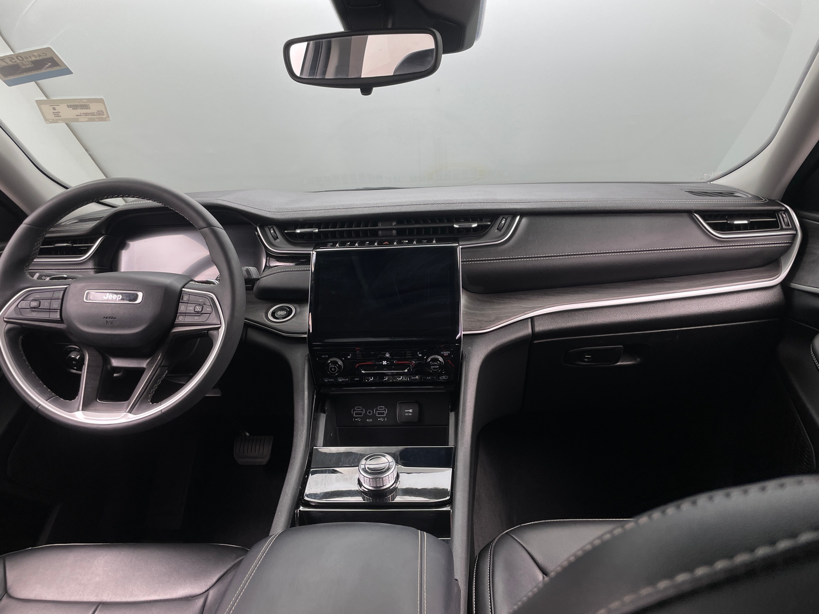 Thumbnail: 2023 Jeep Grand Cherokee L - 2