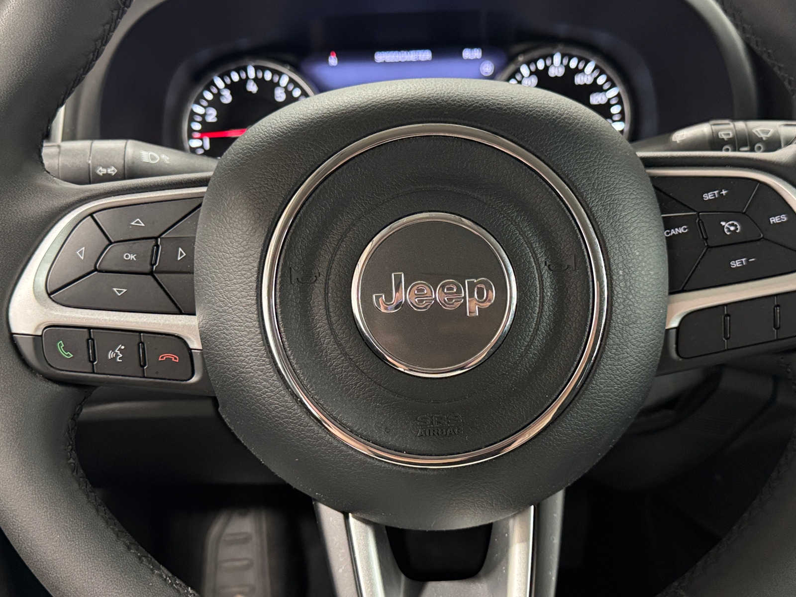 Thumbnail: 2021 Jeep Renegade - 5