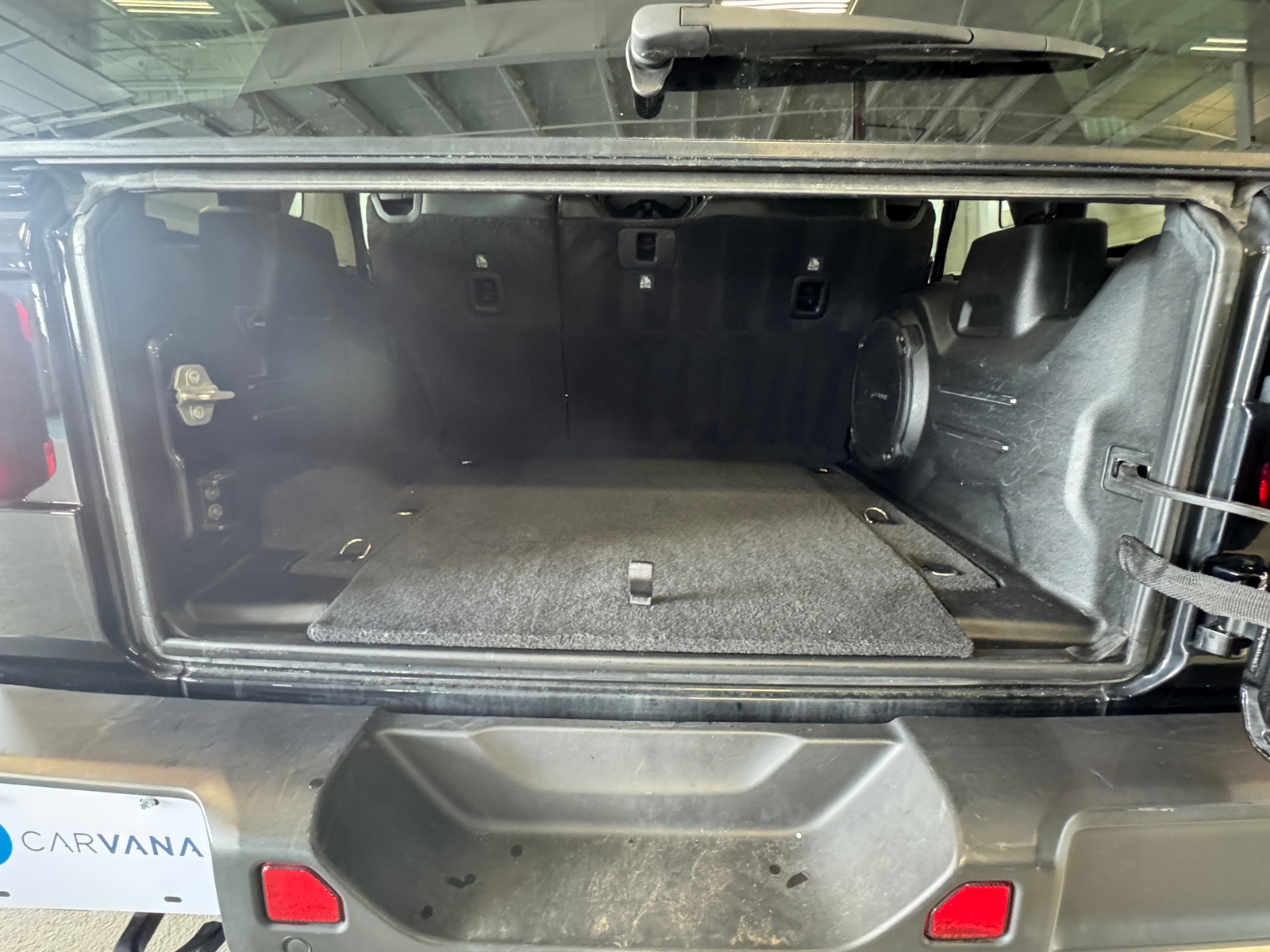 Thumbnail: 2022 Jeep Wrangler - 6