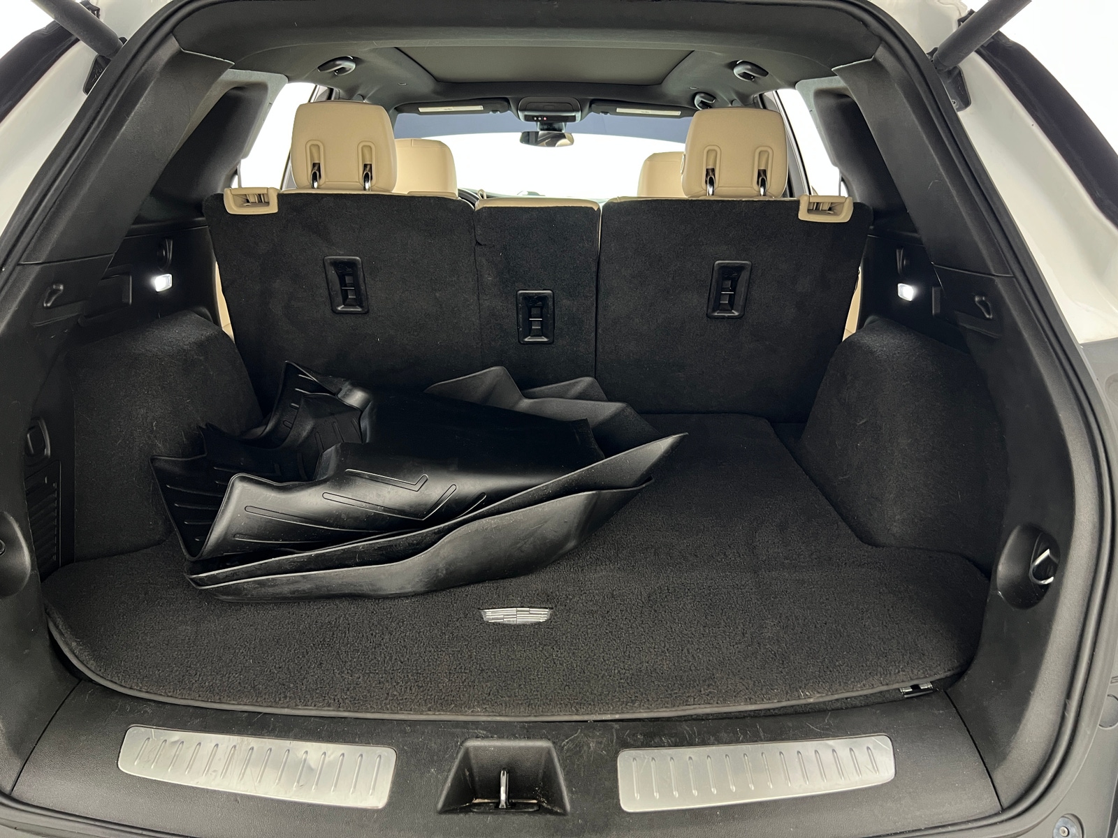 Thumbnail: 2017 Cadillac XT5 - 6