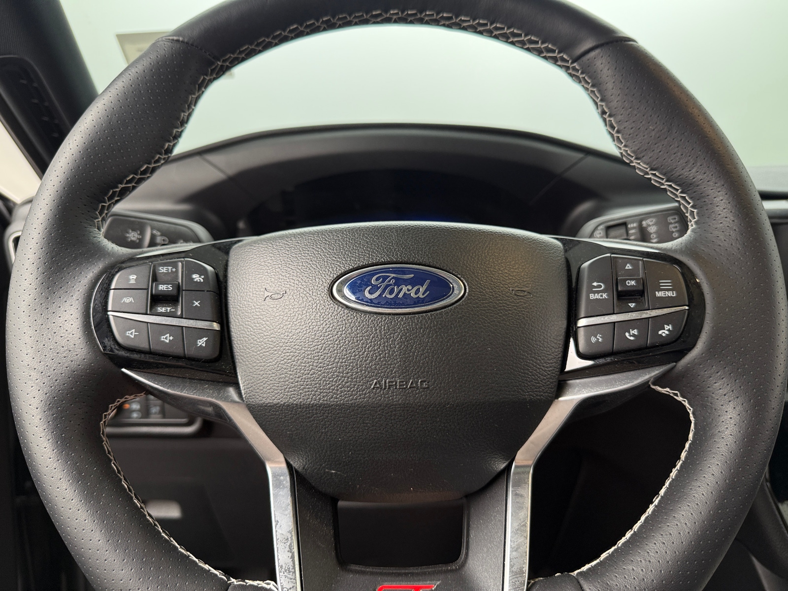 Thumbnail: 2023 Ford Explorer - 4