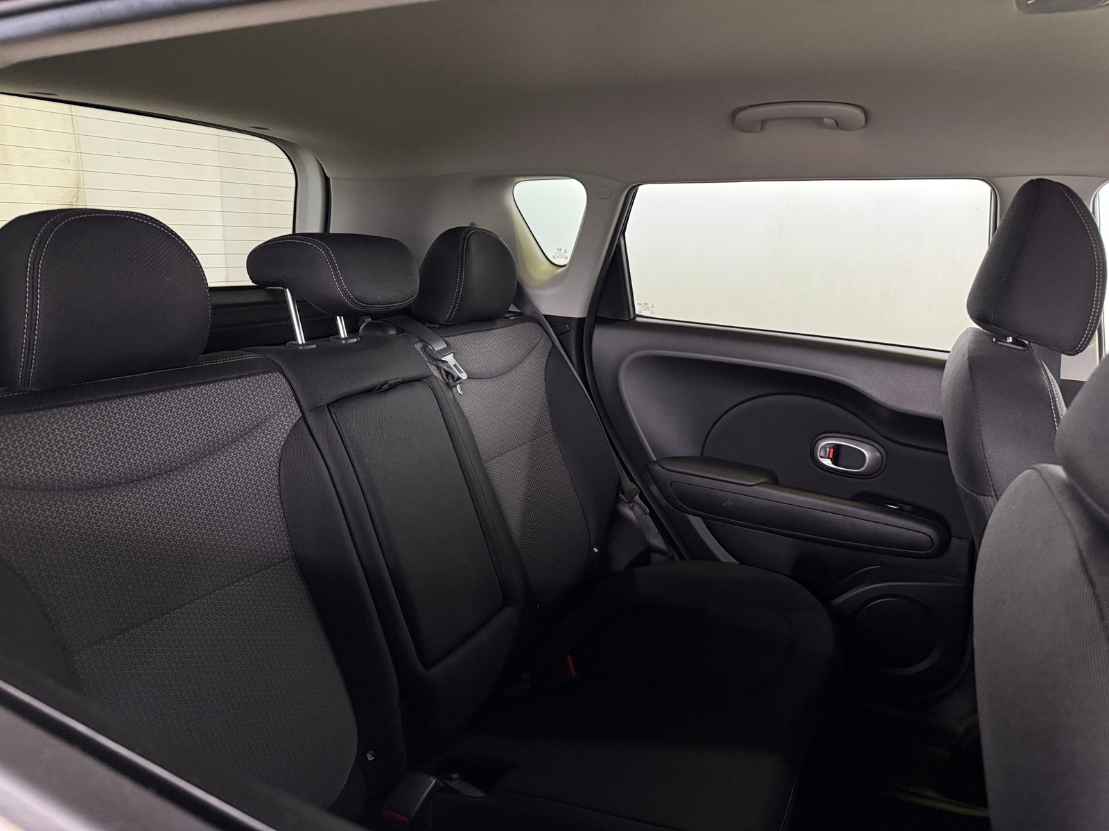 Thumbnail: 2017 Kia Soul - 6