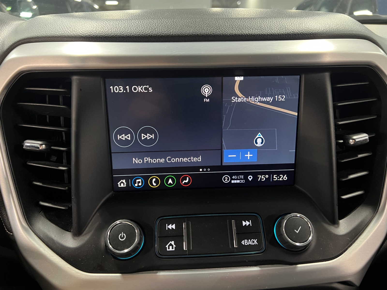 Thumbnail: 2023 GMC Acadia - 3