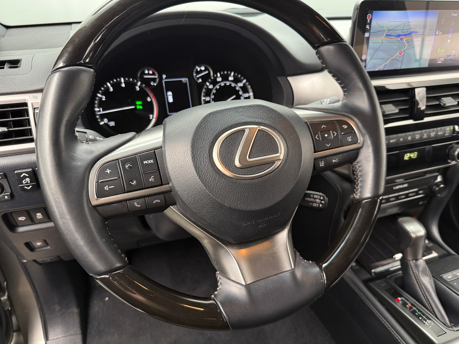Thumbnail: 2023 Lexus GX - 4