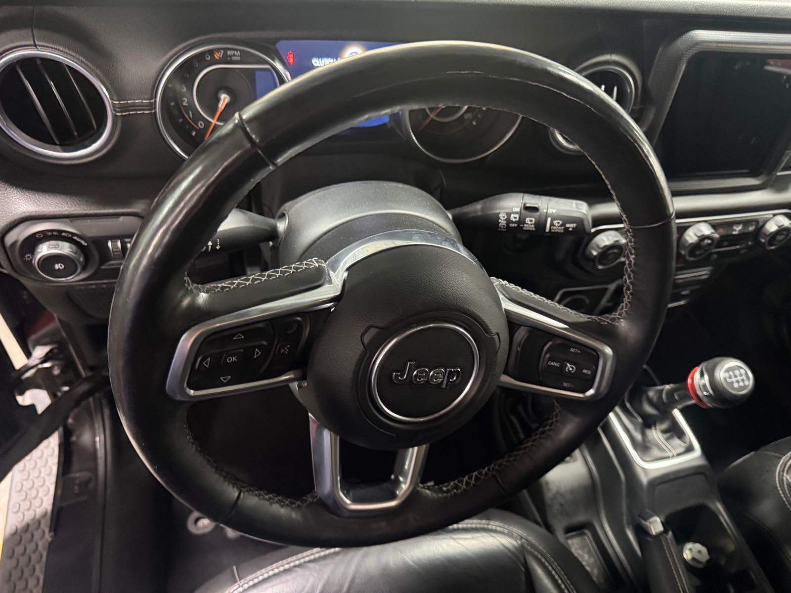 Thumbnail: 2018 Jeep Wrangler - 4