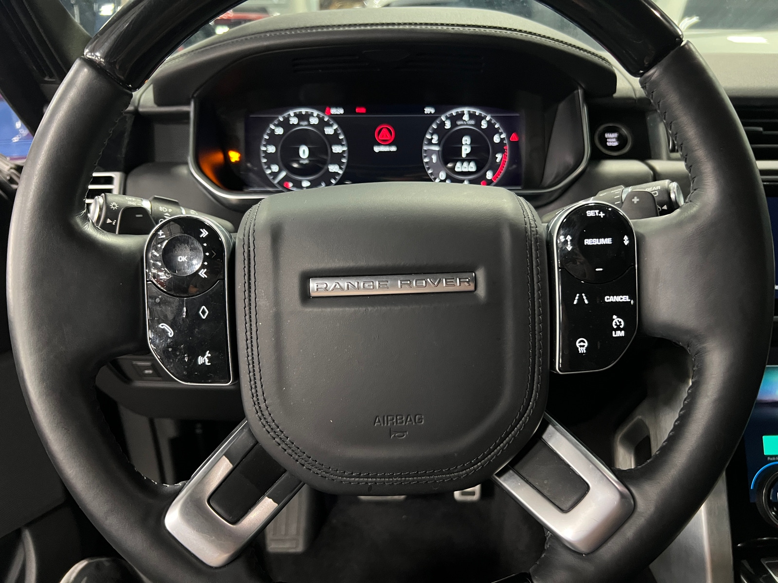 Thumbnail: 2021 Land Rover Range Rover - 4