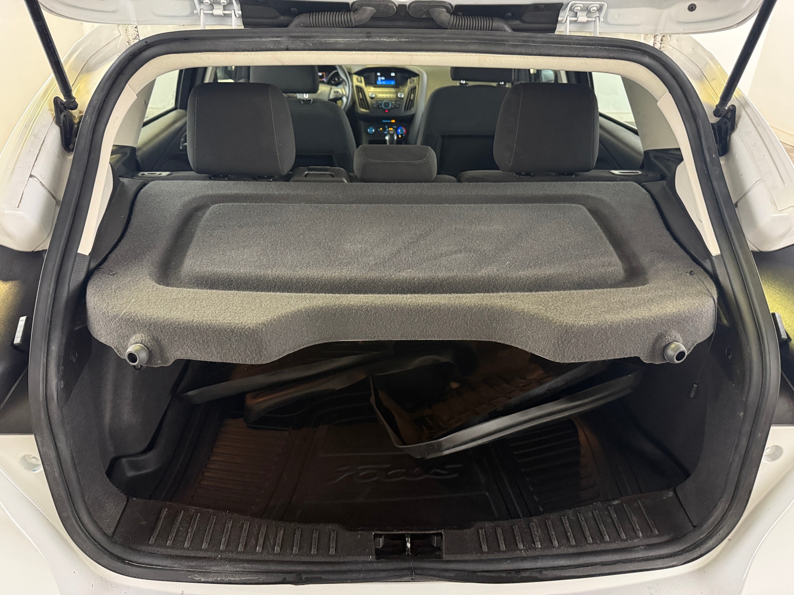 Thumbnail: 2016 Ford Focus - 7