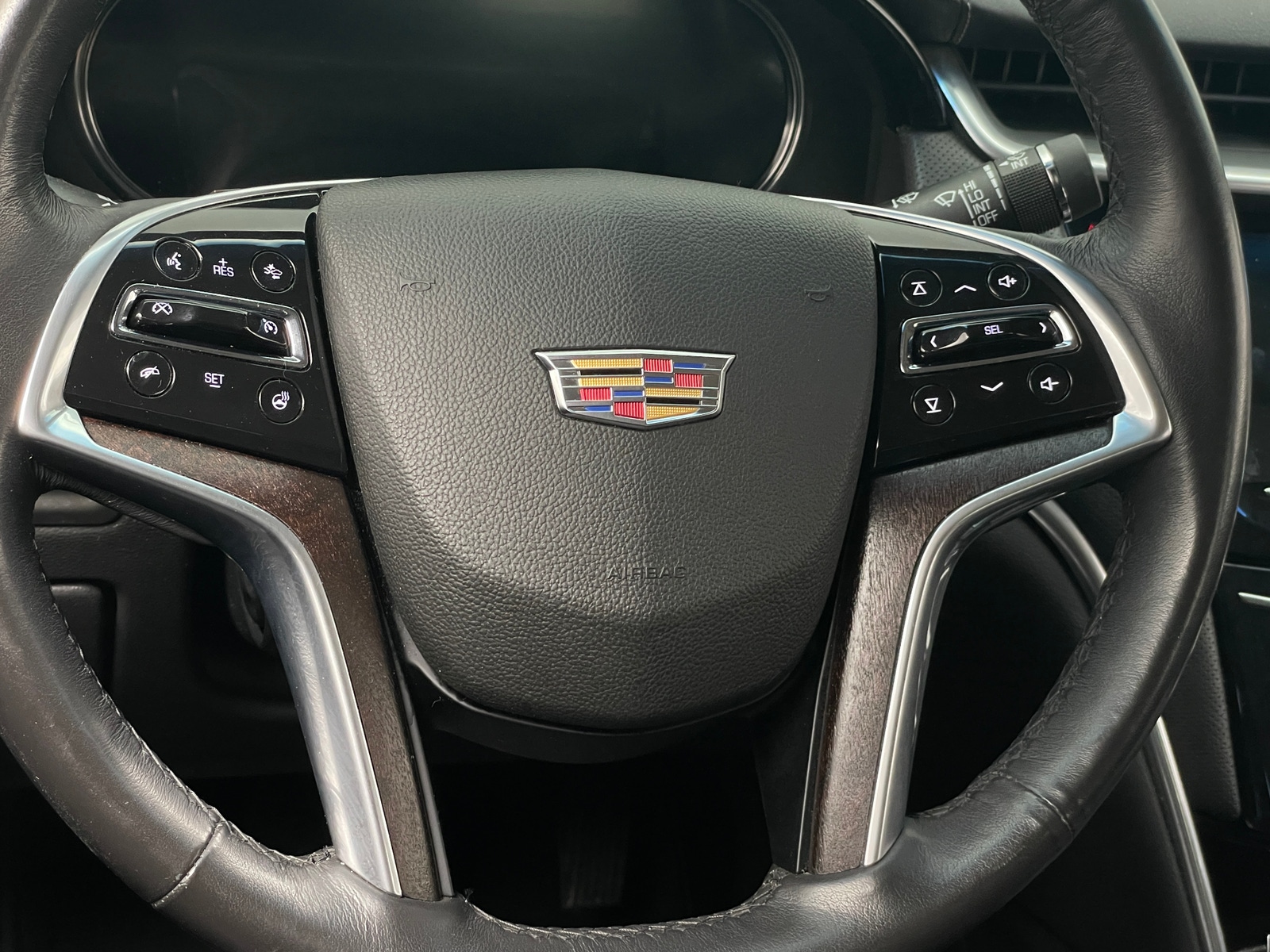 Thumbnail: 2019 Cadillac XTS - 4