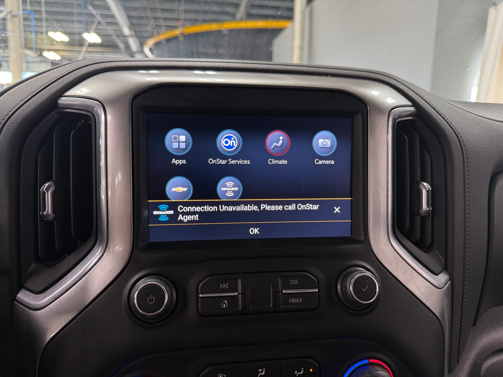 Thumbnail: 2021 Chevrolet Silverado 1500 - 3