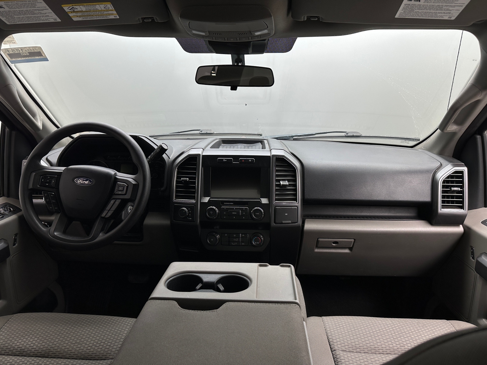 Thumbnail: 2019 Ford Econoline - 3