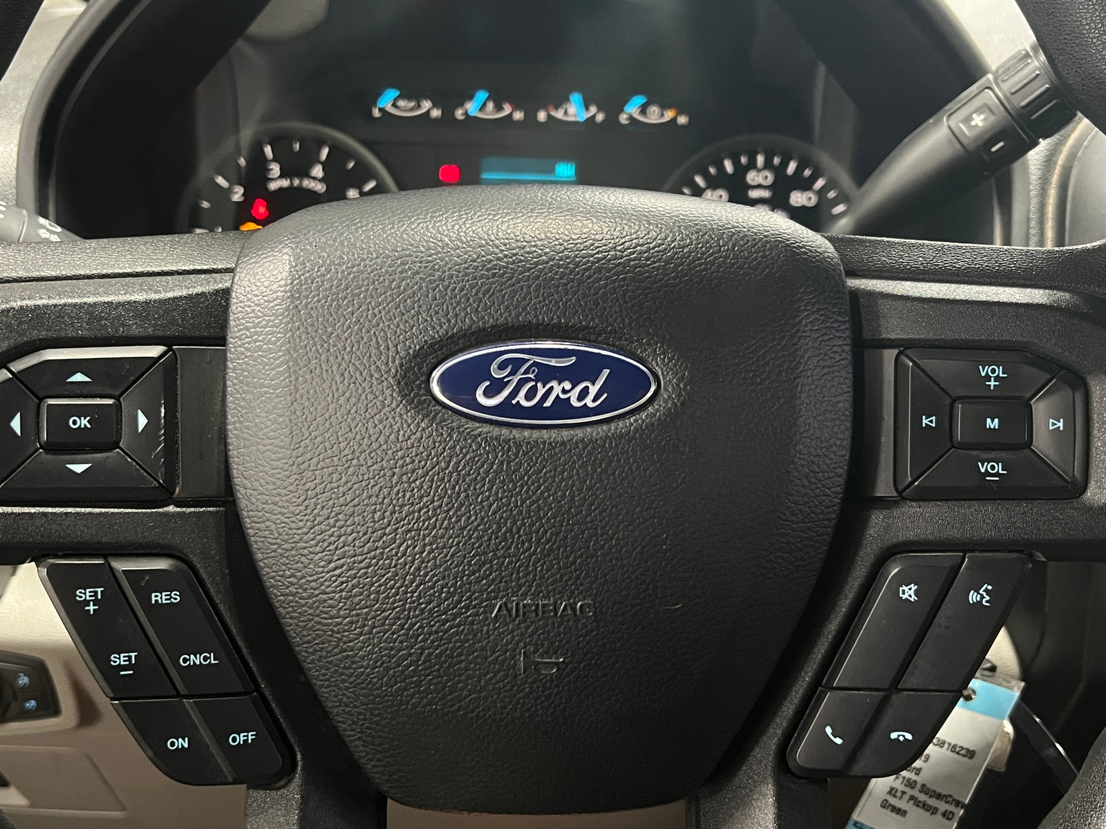 Thumbnail: 2019 Ford Econoline - 5