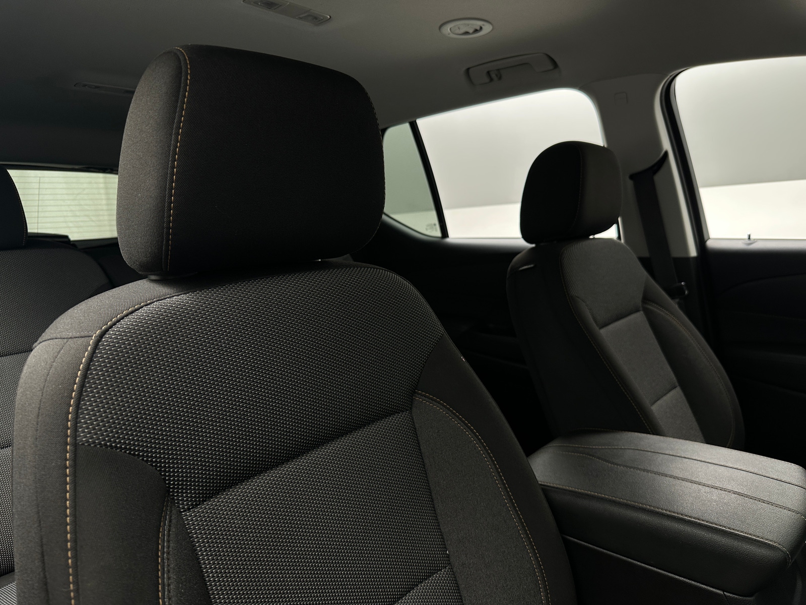 Thumbnail: 2021 Chevrolet Traverse - 2