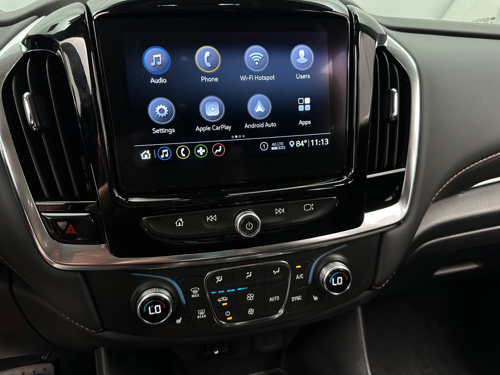 Thumbnail: 2021 Chevrolet Traverse - 4