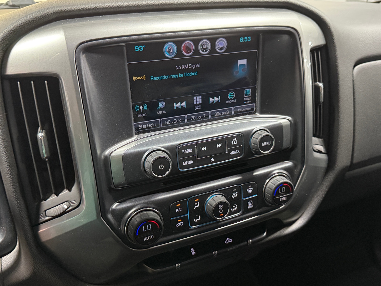 Thumbnail: 2016 Chevrolet Silverado 1500 - 4