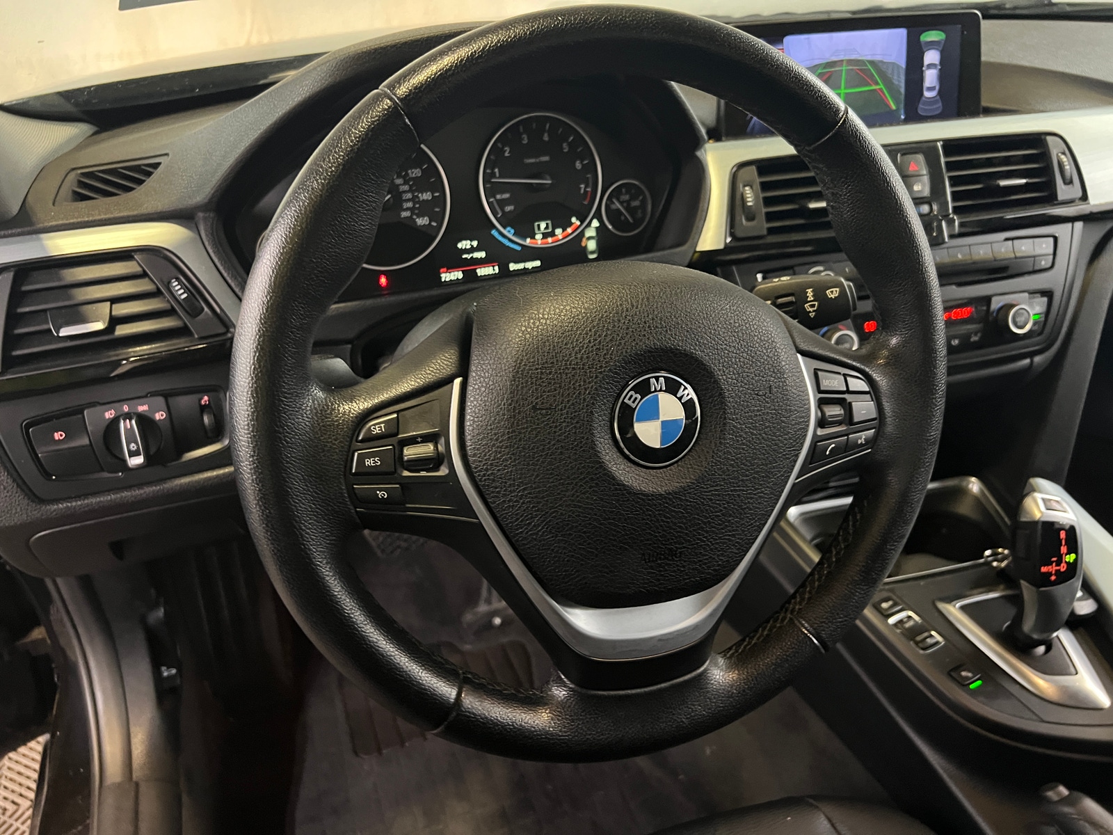 Thumbnail: 2015 BMW 3 Series - 4