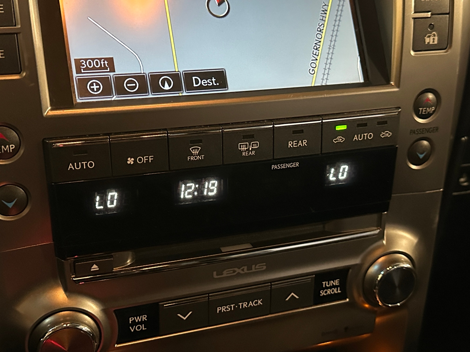 Thumbnail: 2016 Lexus GX - 4