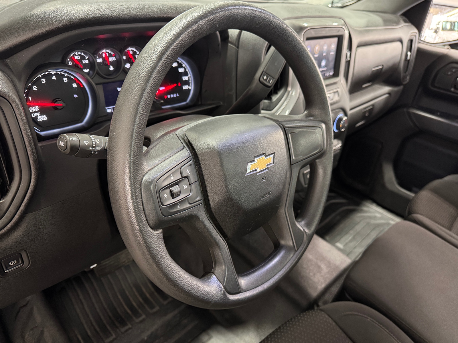 Thumbnail: 2024 Chevrolet Silverado 1500 - 3