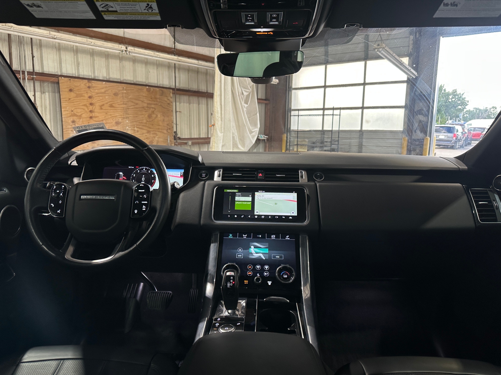 Thumbnail: 2019 Land Rover Range Rover Sport - 2