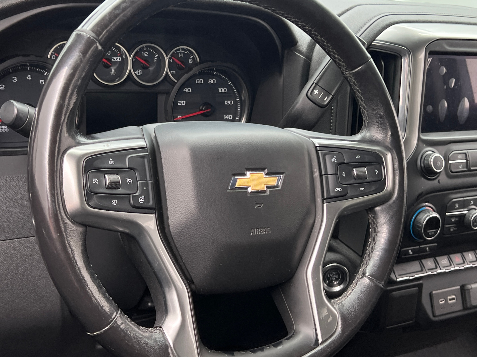 Thumbnail: 2020 Chevrolet Silverado 1500 - 5