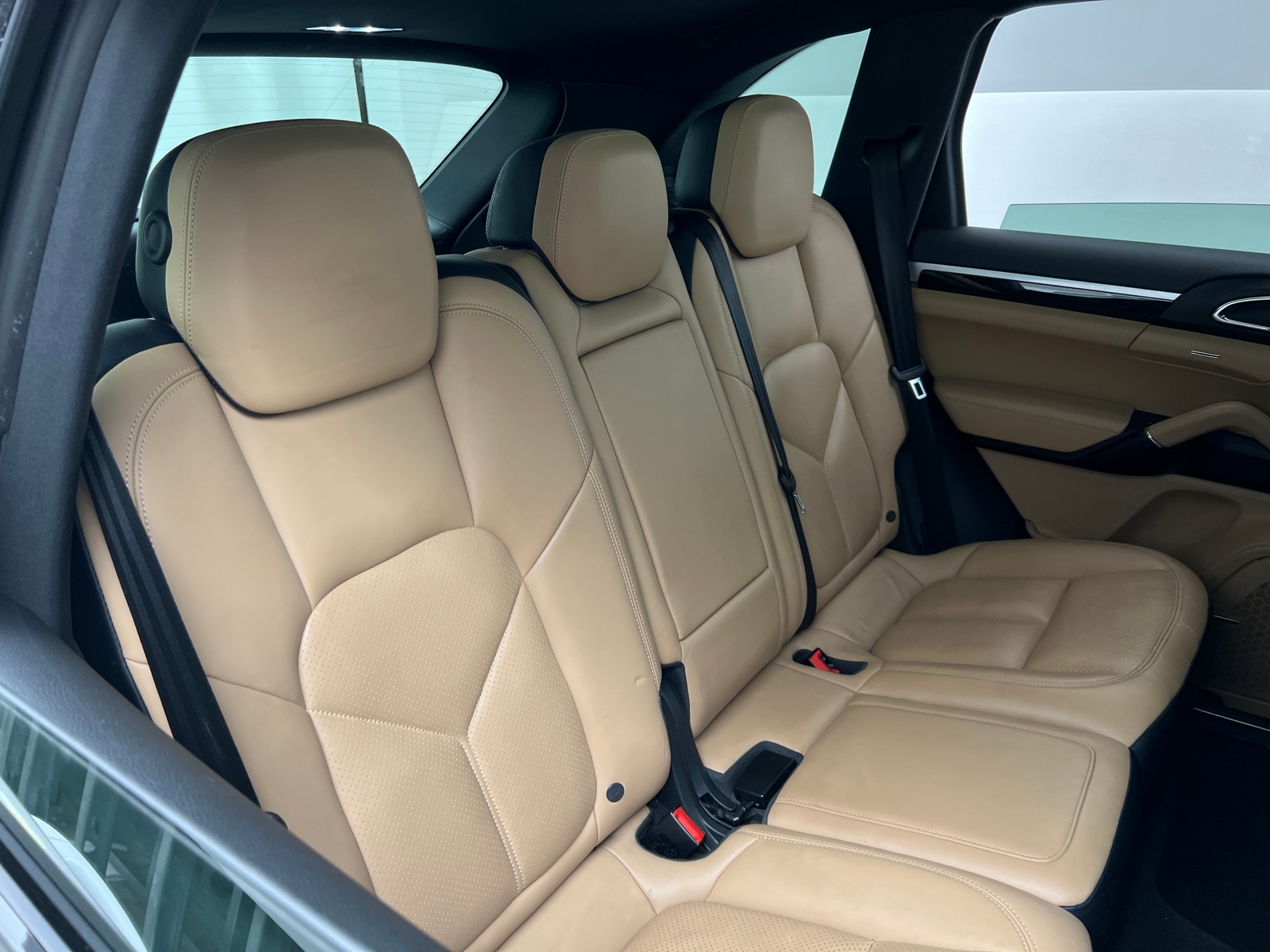 Thumbnail: 2015 Porsche Cayenne - 5