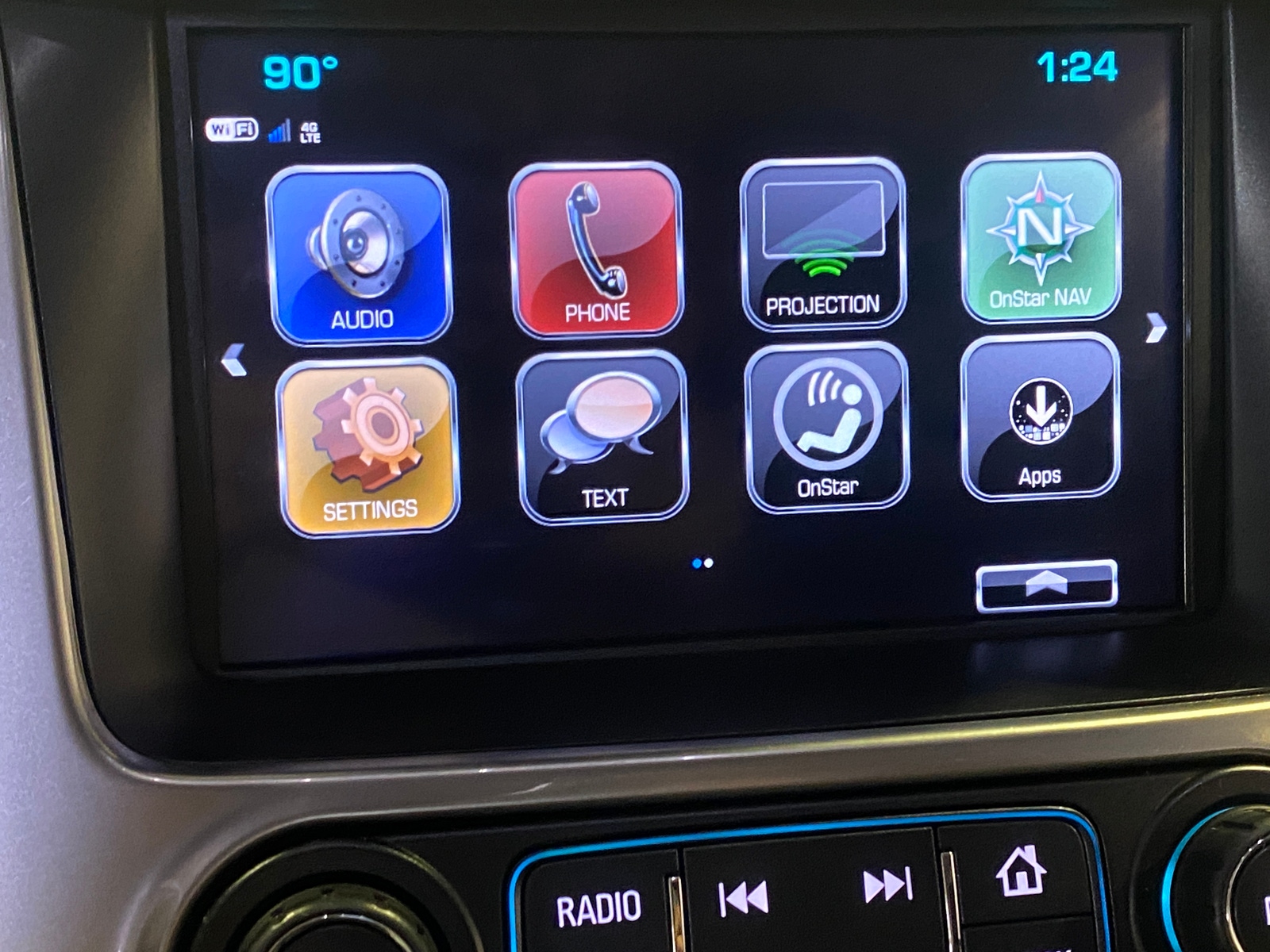 Thumbnail: 2020 Chevrolet Tahoe - 4