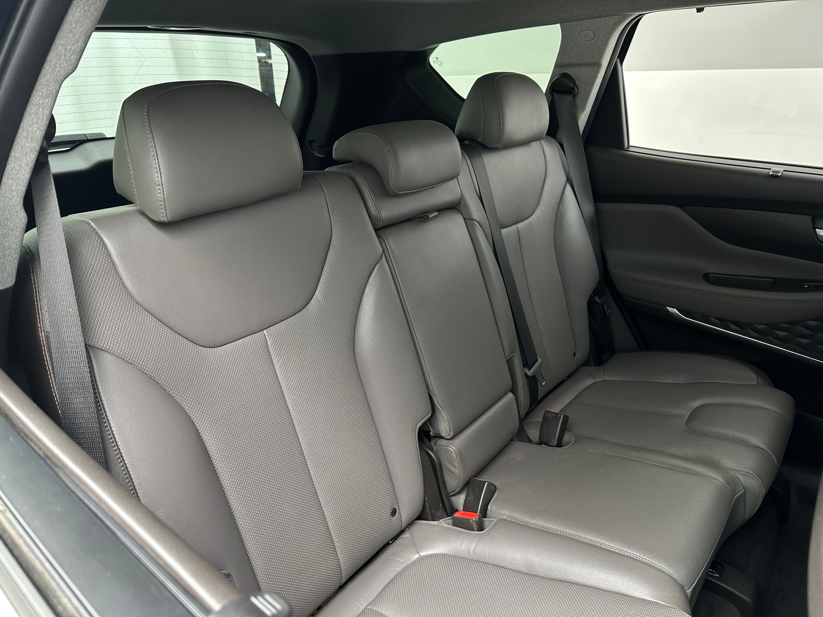 Thumbnail: 2020 Hyundai Santa Fe - 5