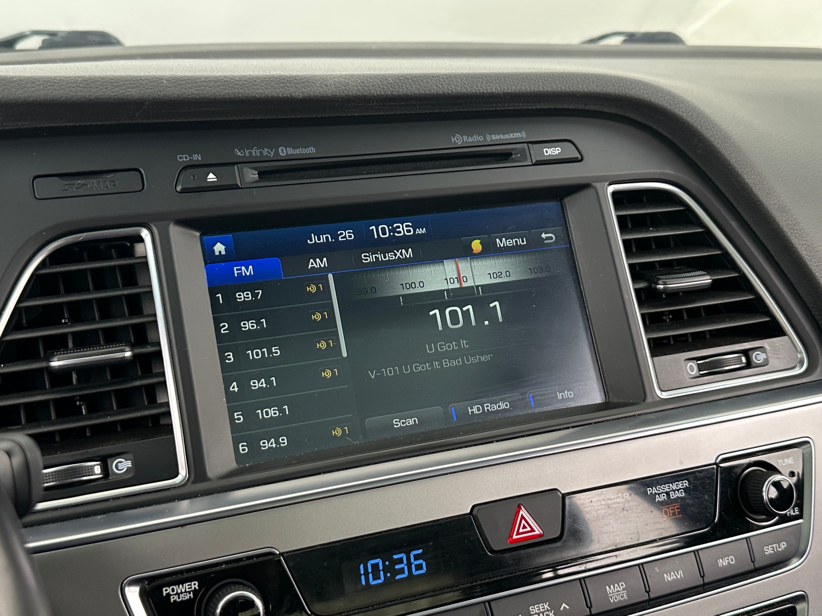 Thumbnail: 2015 Hyundai Sonata - 3