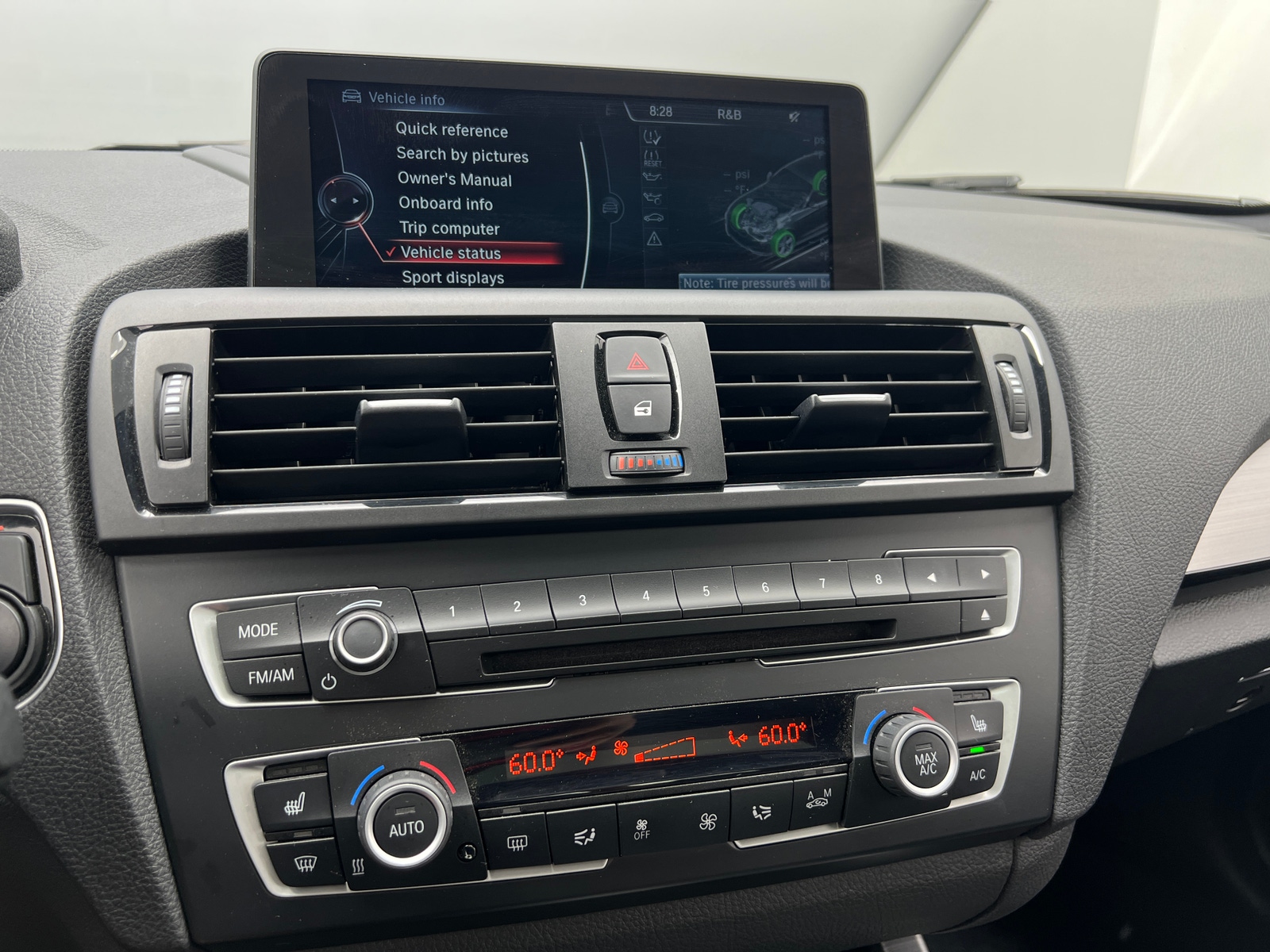 Thumbnail: 2015 BMW 2 Series - 2
