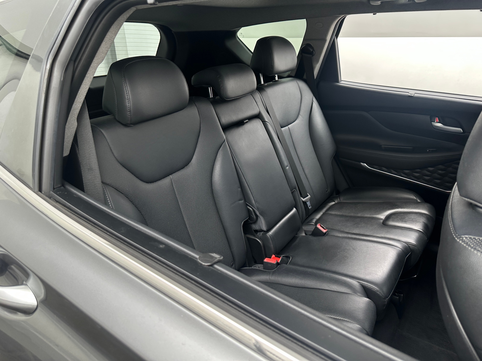 Thumbnail: 2019 Hyundai Santa Fe - 5
