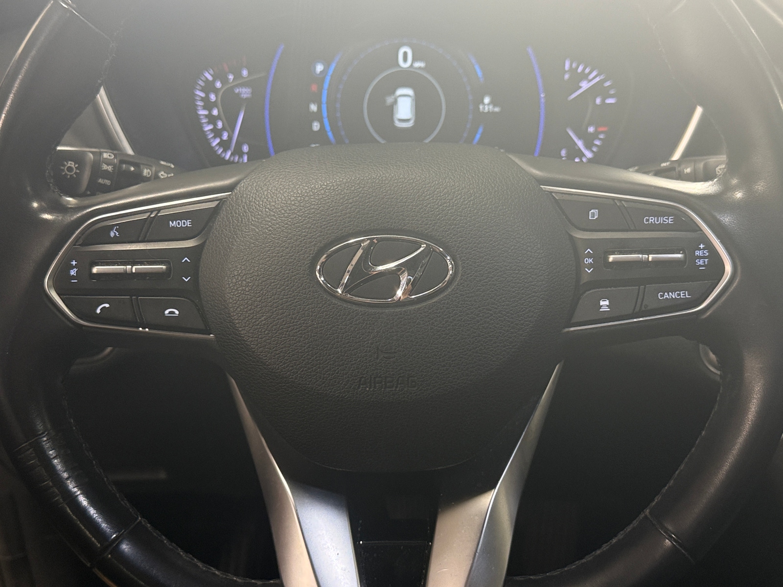 Thumbnail: 2019 Hyundai Santa Fe - 4