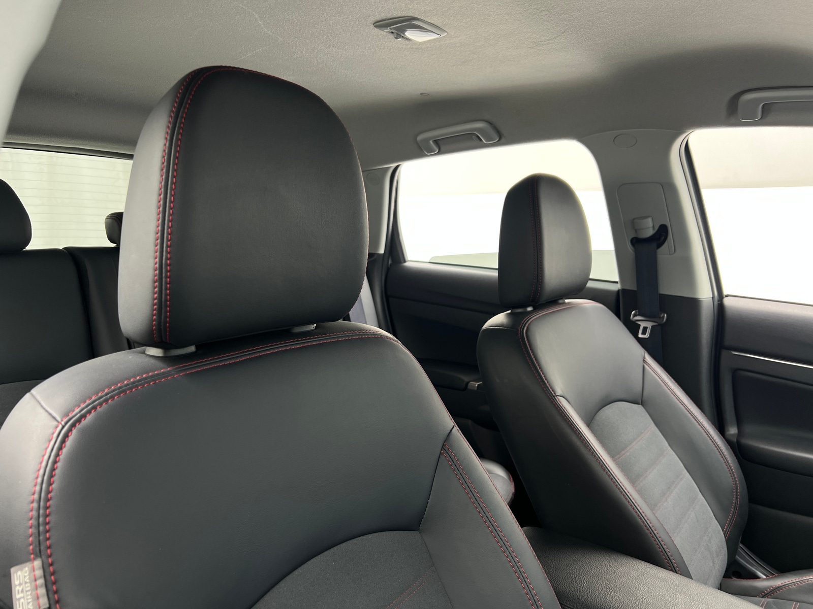 Thumbnail: 2024 Mitsubishi Outlander Sport - 2
