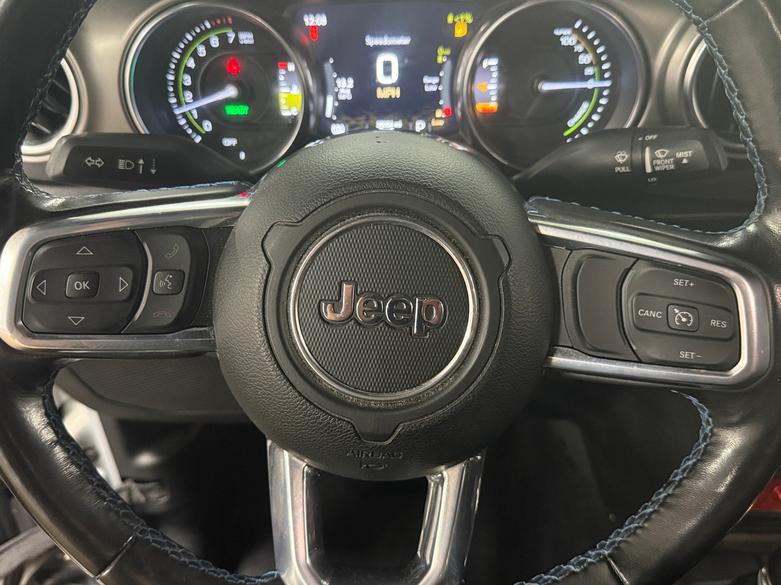 Thumbnail: 2022 Jeep Wrangler - 5