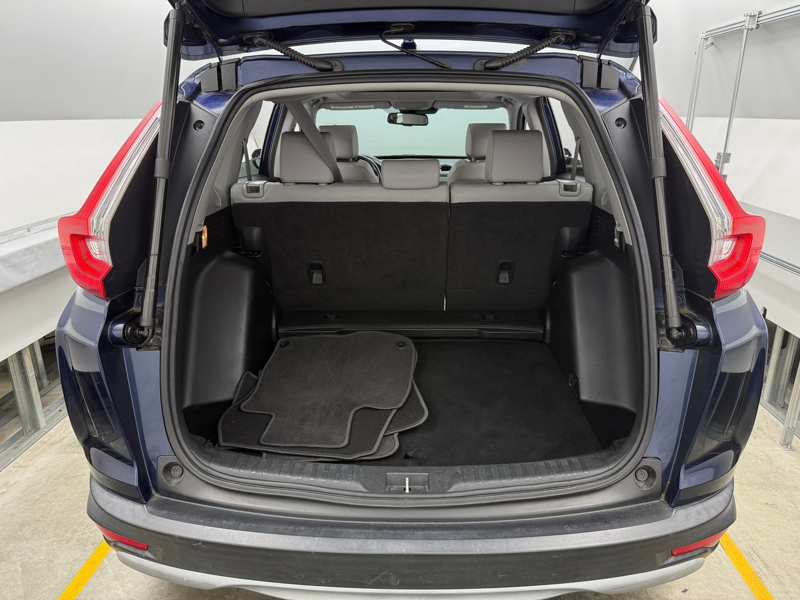 Thumbnail: 2017 Honda CR-V - 6
