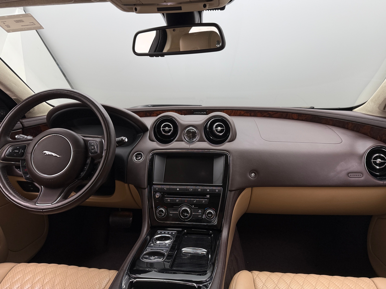 Thumbnail: 2016 Jaguar XJ - 2