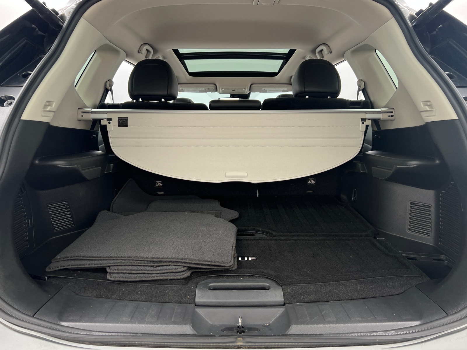 Thumbnail: 2018 Nissan Rogue - 6