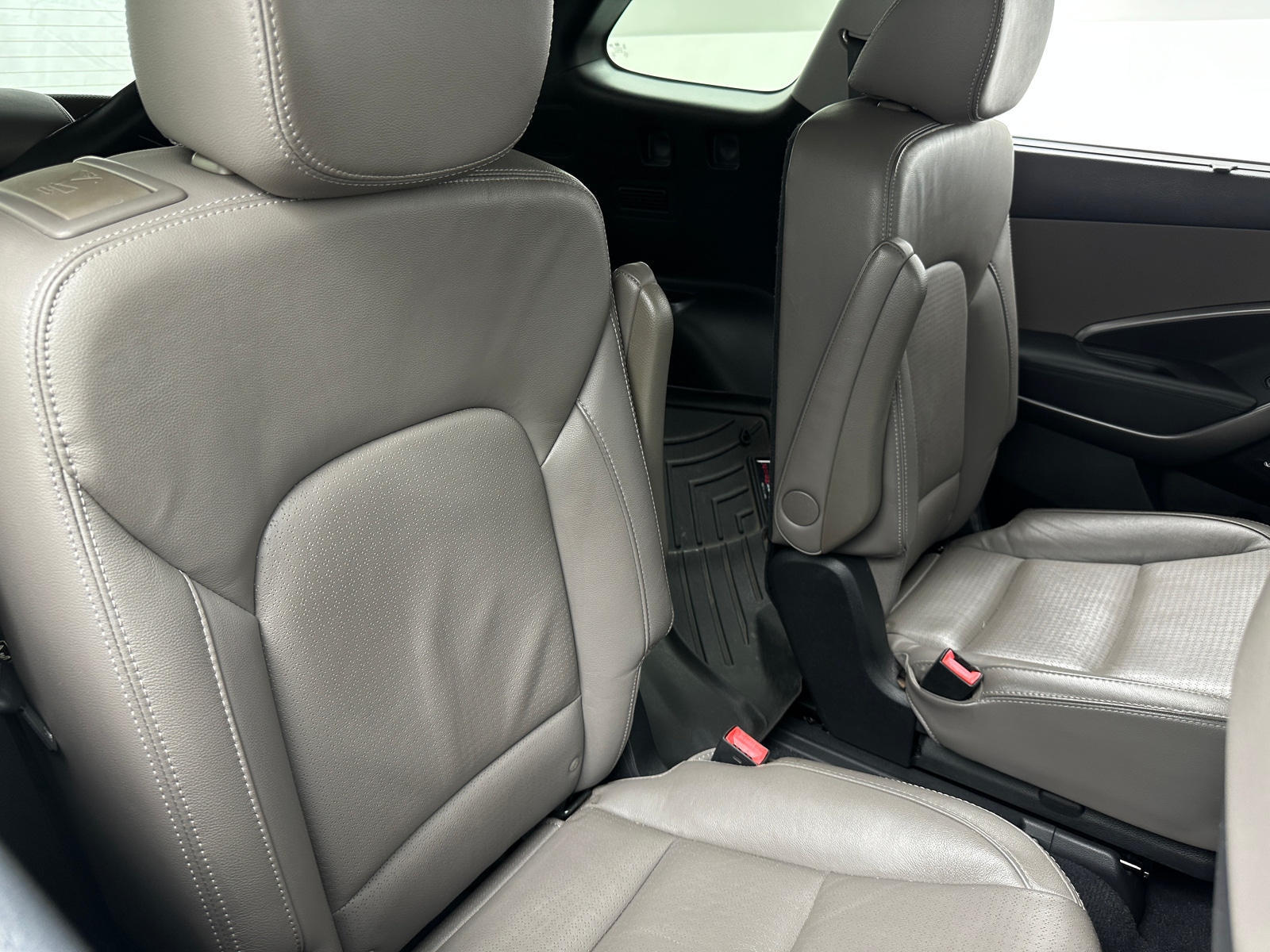 Thumbnail: 2014 Hyundai Santa Fe - 5