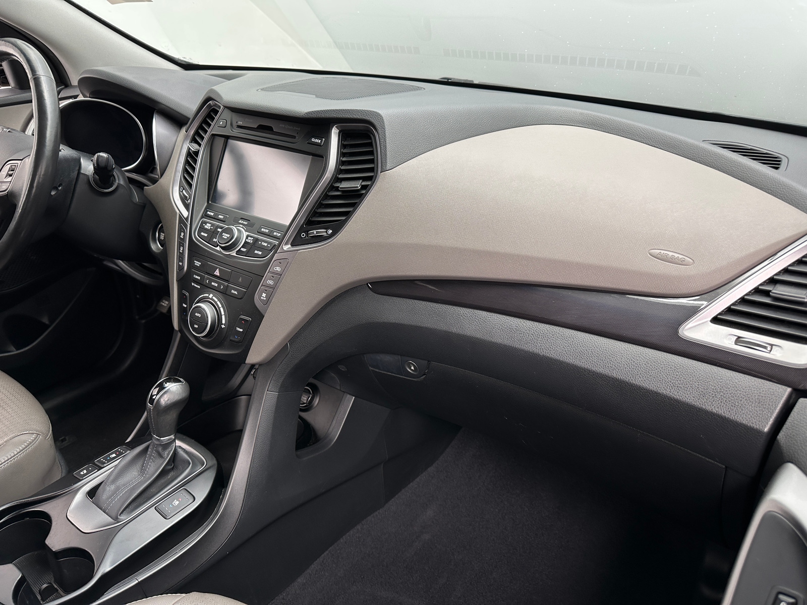 Thumbnail: 2014 Hyundai Santa Fe - 2