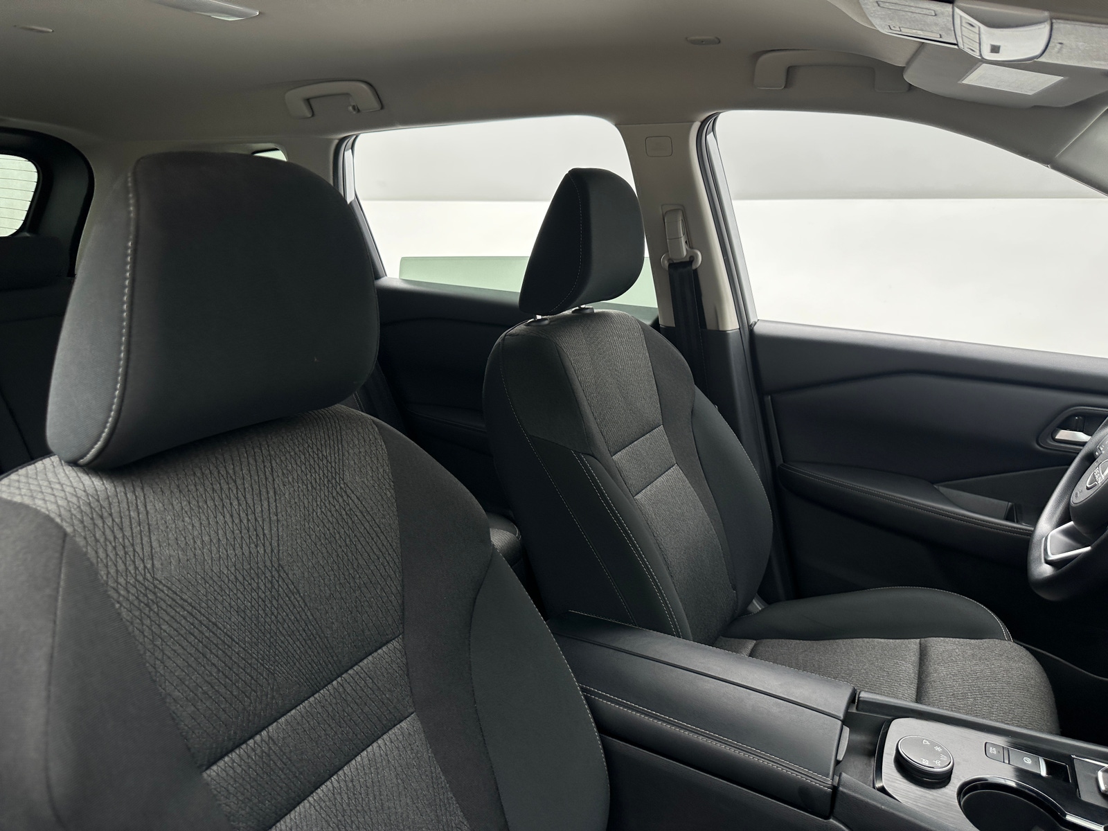 Thumbnail: 2024 Nissan Rogue - 2