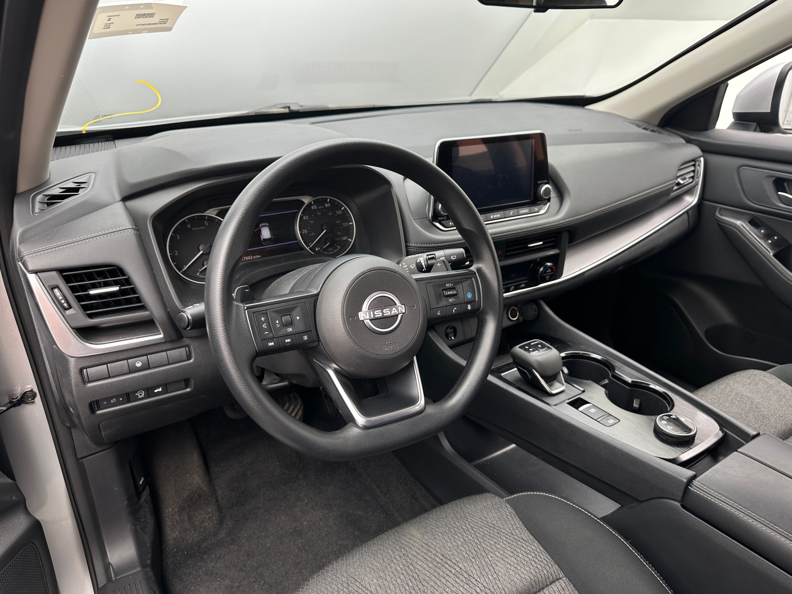 Thumbnail: 2024 Nissan Rogue - 3