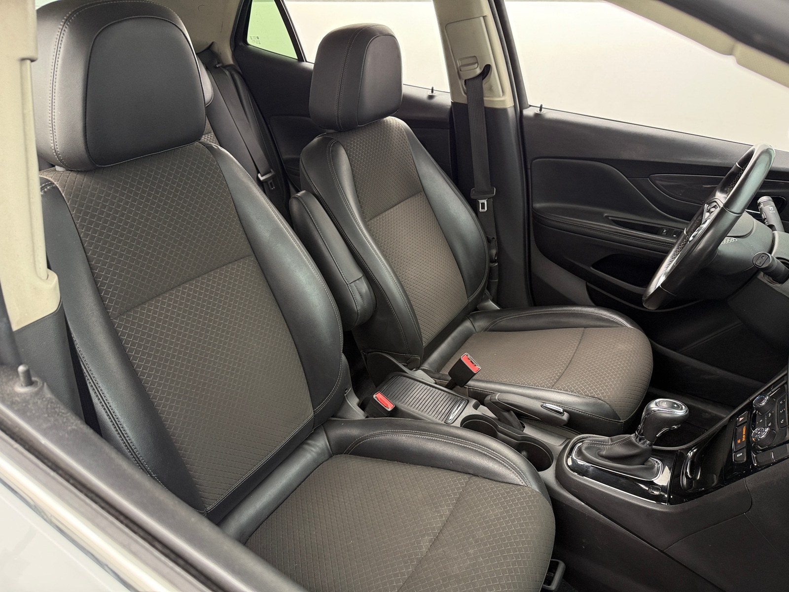 Thumbnail: 2019 Buick Encore - 2