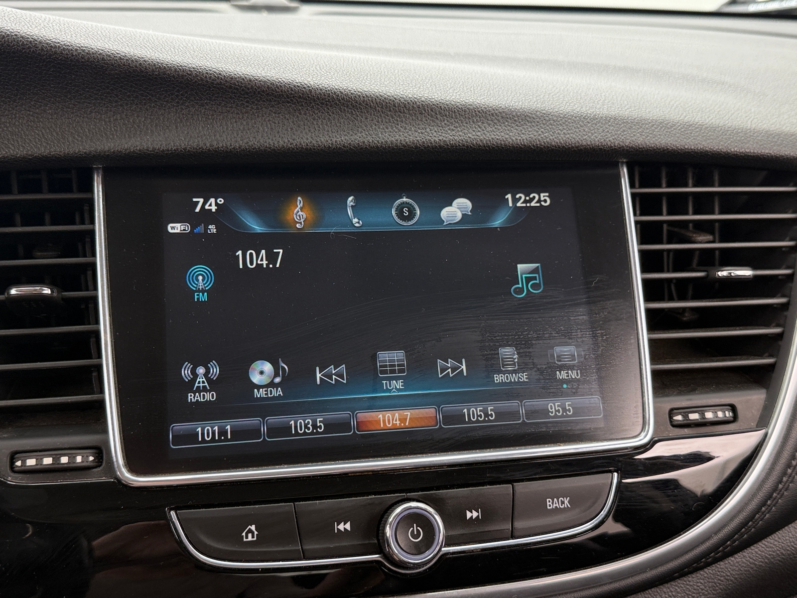 Thumbnail: 2019 Buick Encore - 4