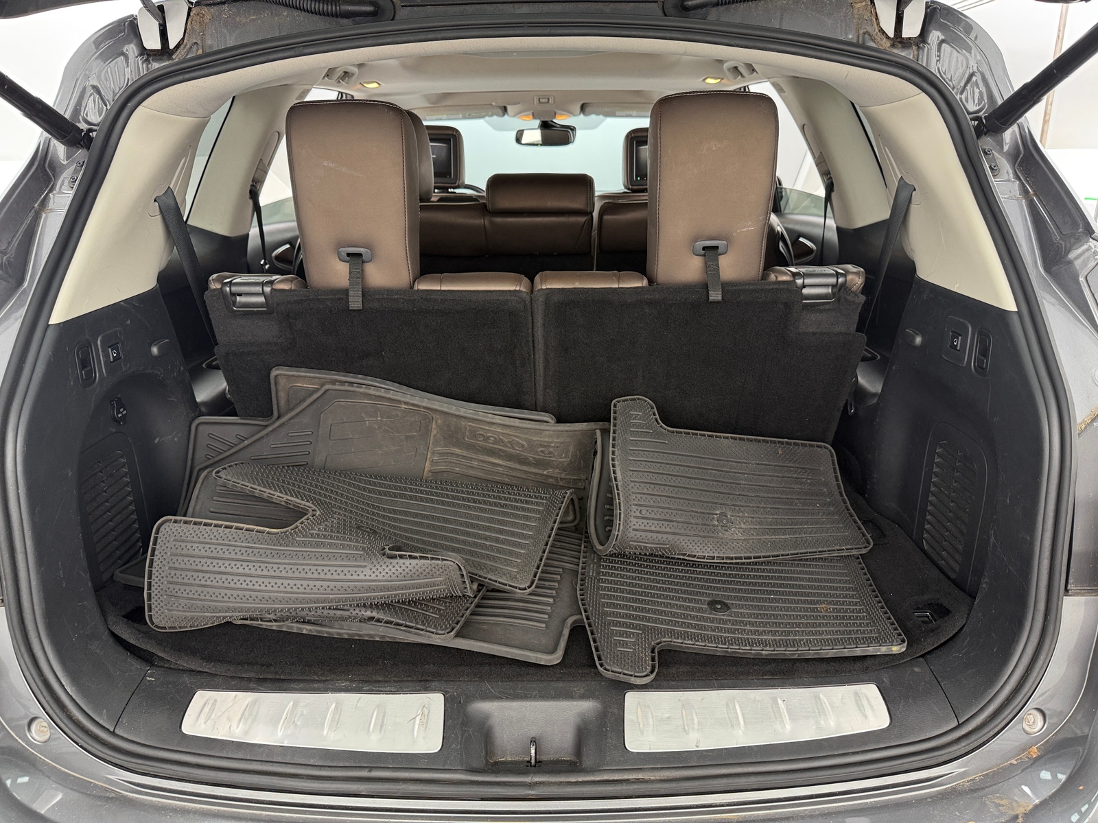 Thumbnail: 2019 INFINITI QX60 - 6