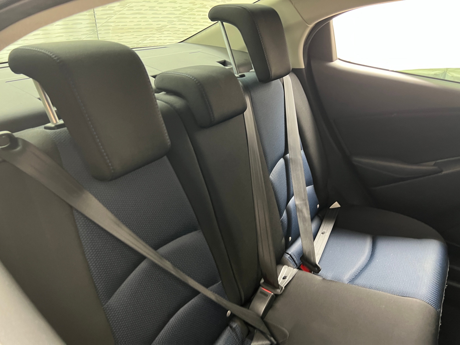 Thumbnail: 2018 Toyota Yaris iA - 6