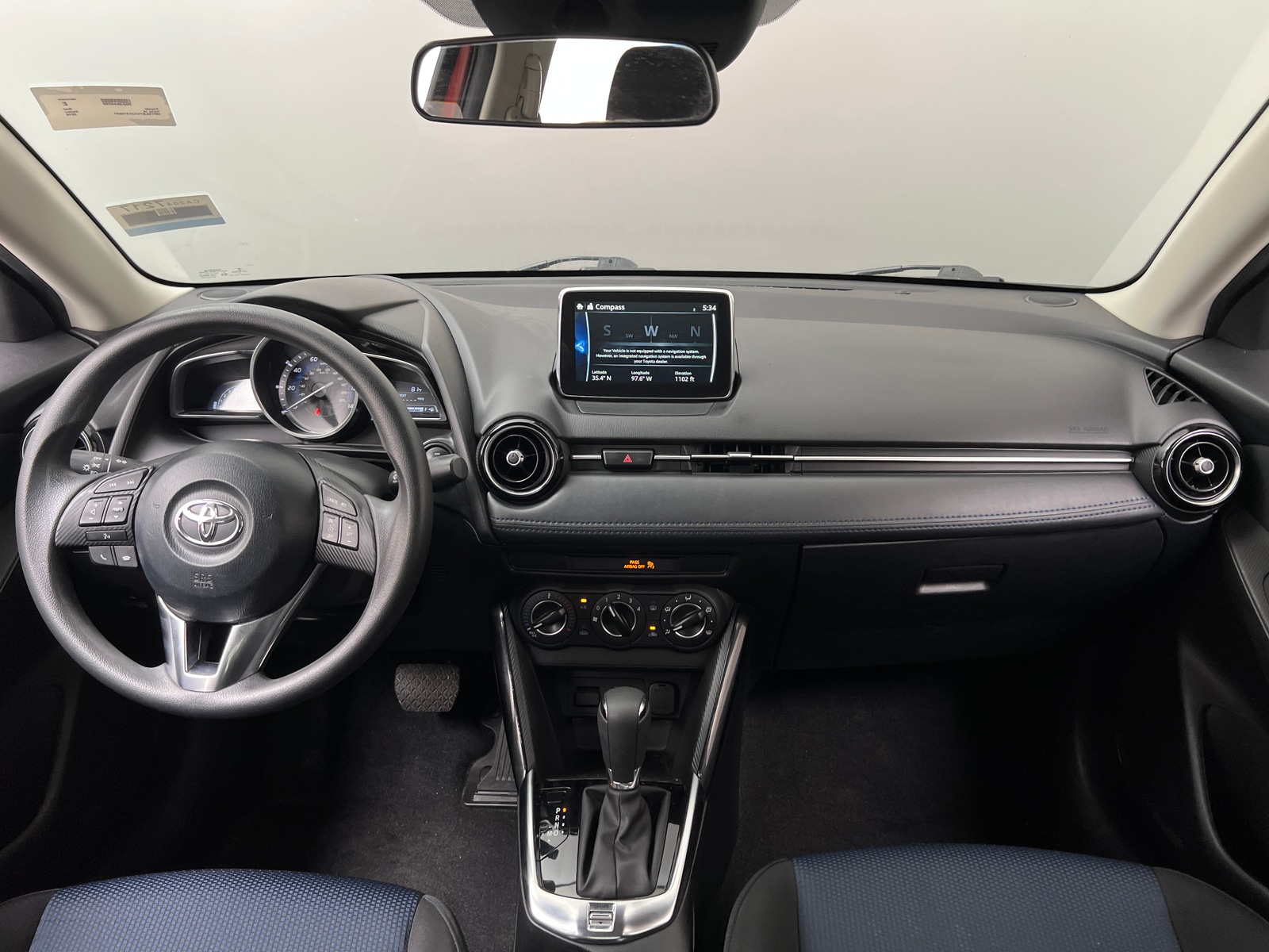 Thumbnail: 2018 Toyota Yaris iA - 3