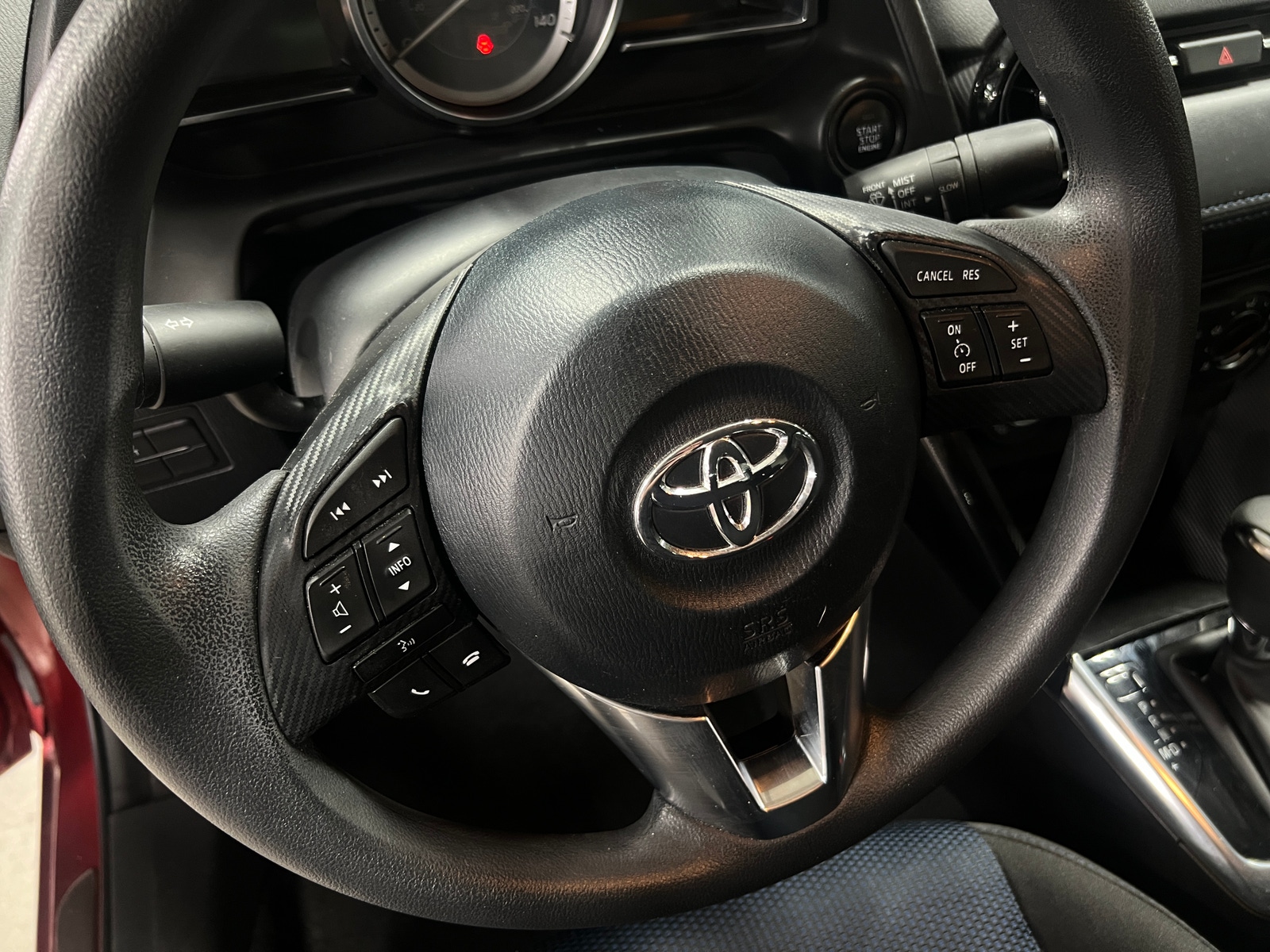 Thumbnail: 2018 Toyota Yaris iA - 5