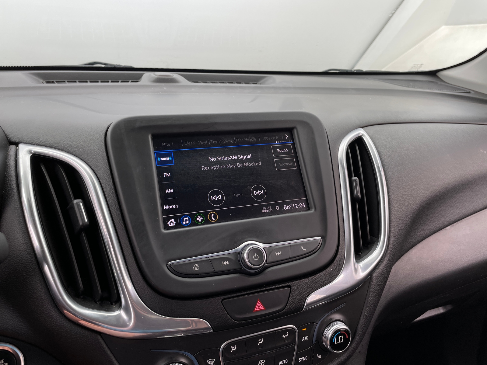 Thumbnail: 2020 Chevrolet Equinox - 4