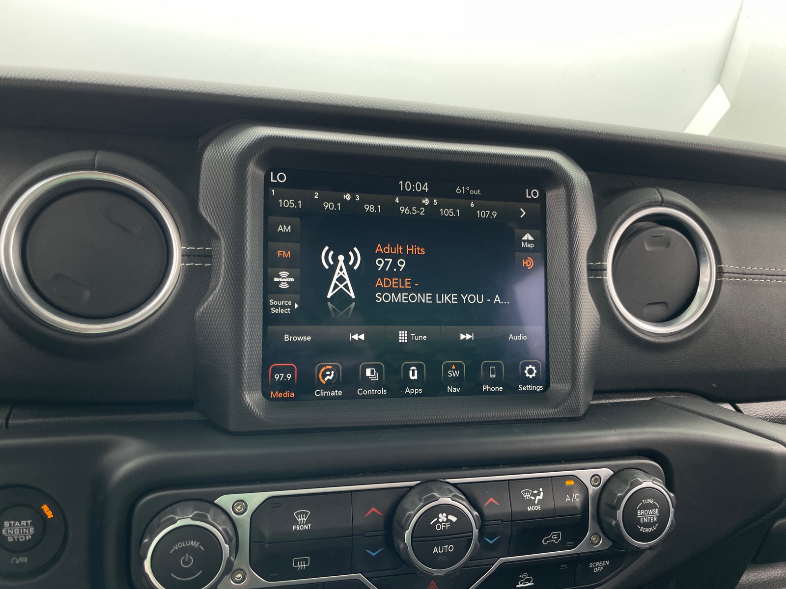 Thumbnail: 2023 Jeep Wrangler - 3