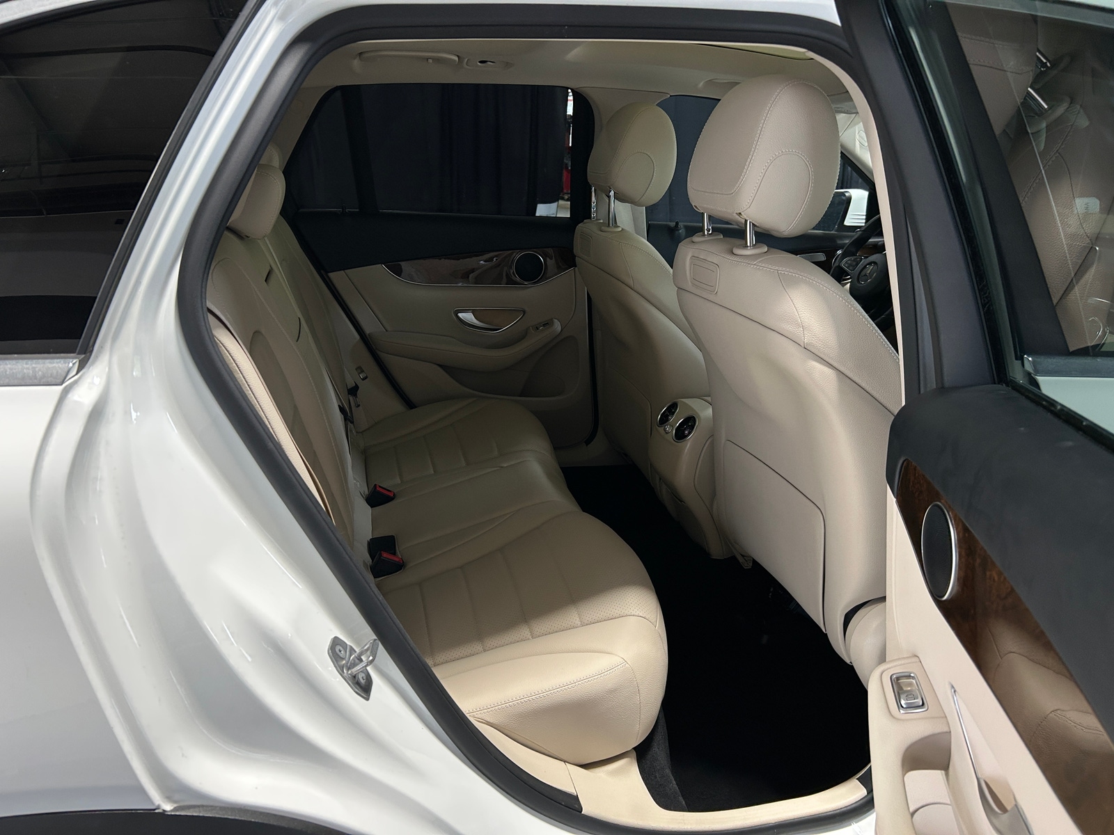 Thumbnail: 2018 Mercedes-Benz GLC - 5