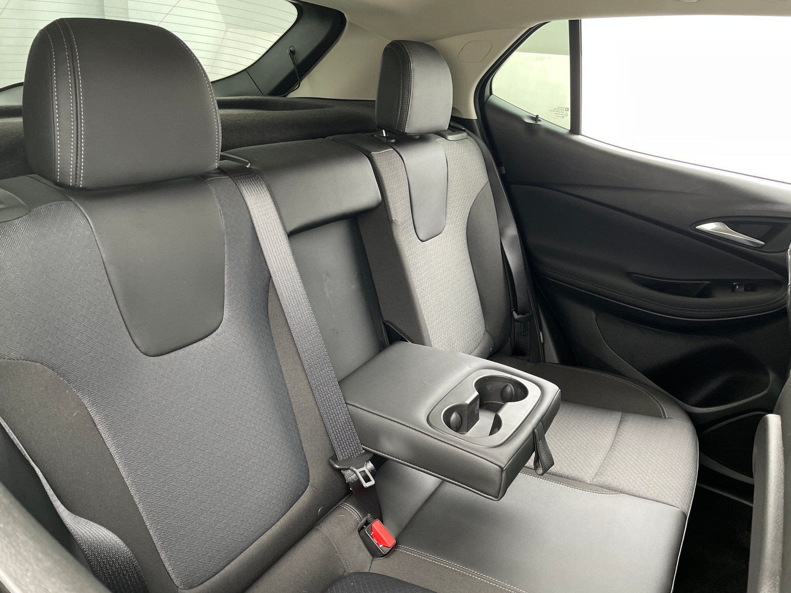 Thumbnail: 2022 Buick Encore GX - 6