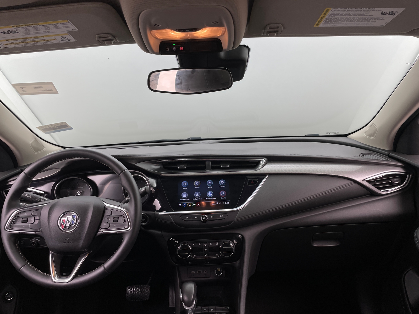 Thumbnail: 2022 Buick Encore GX - 3